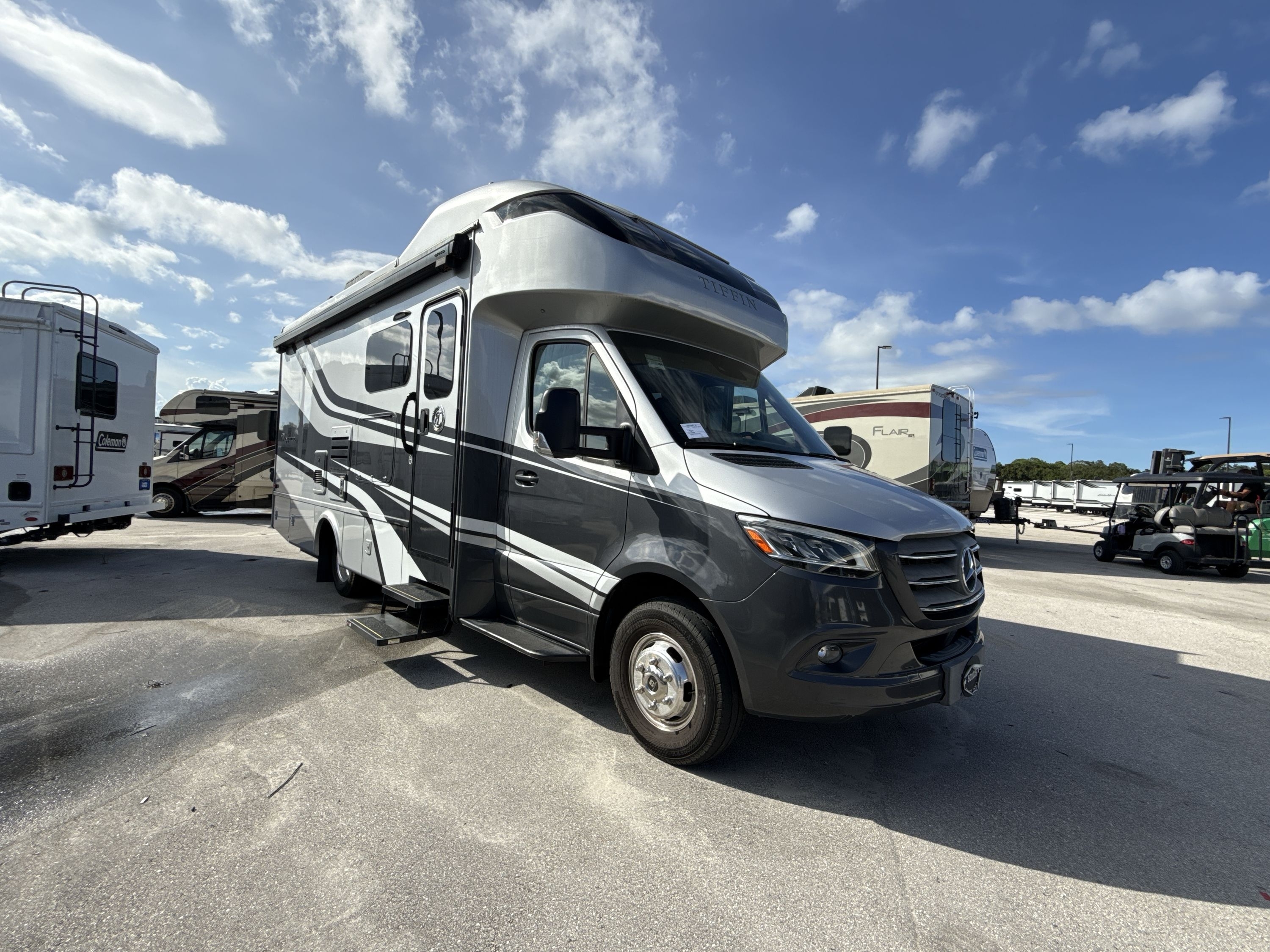 2020 Tiffin WAYFARER 25RW RV
