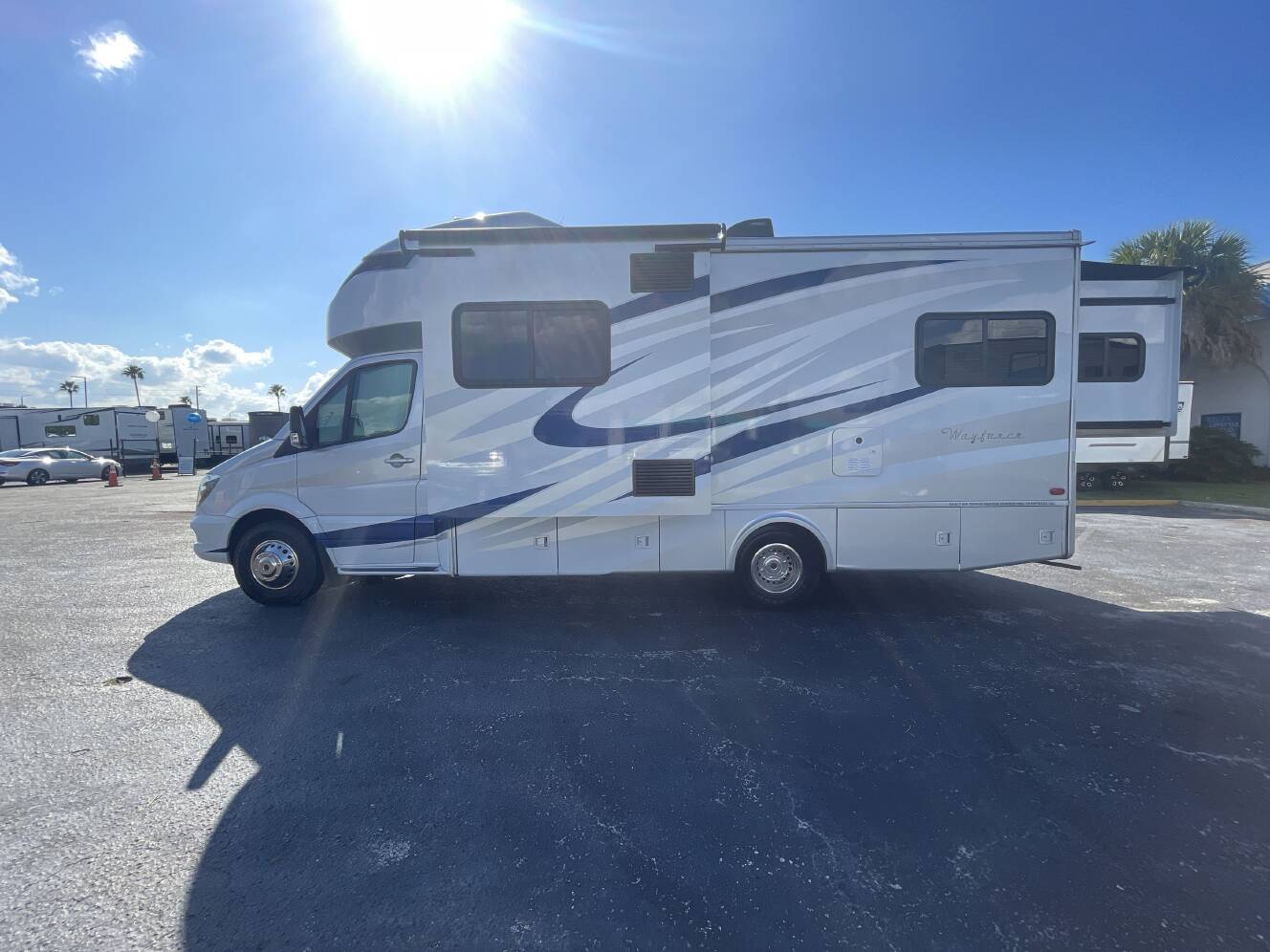 A photo of this 2018 Tiffin WAYFARER 24BW