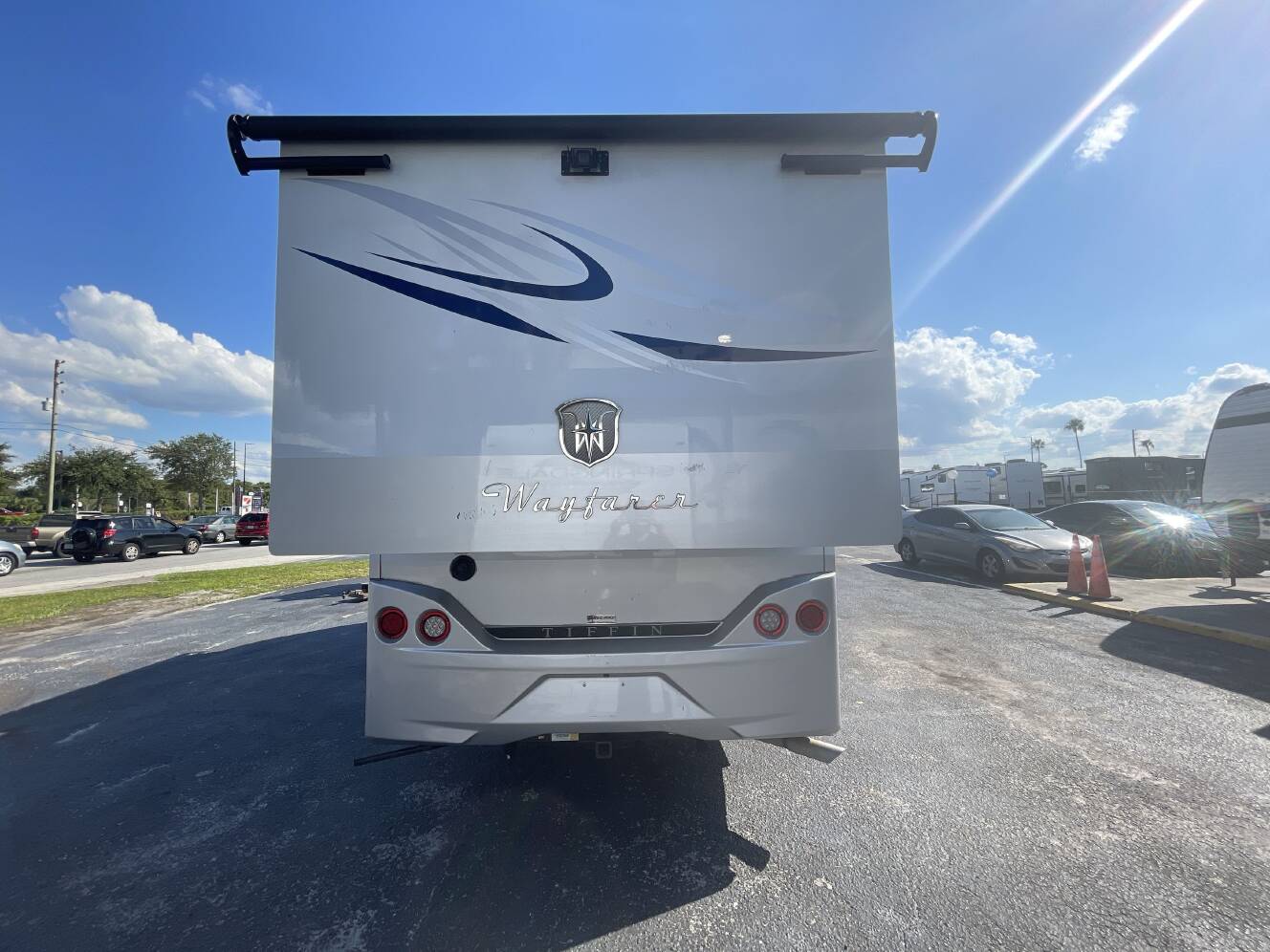 A photo of this 2018 Tiffin WAYFARER 24BW