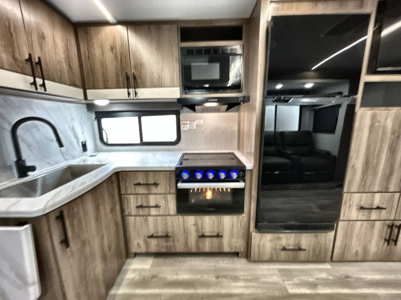 A photo of this 2024 Grand Design IMAGINE 2800BH