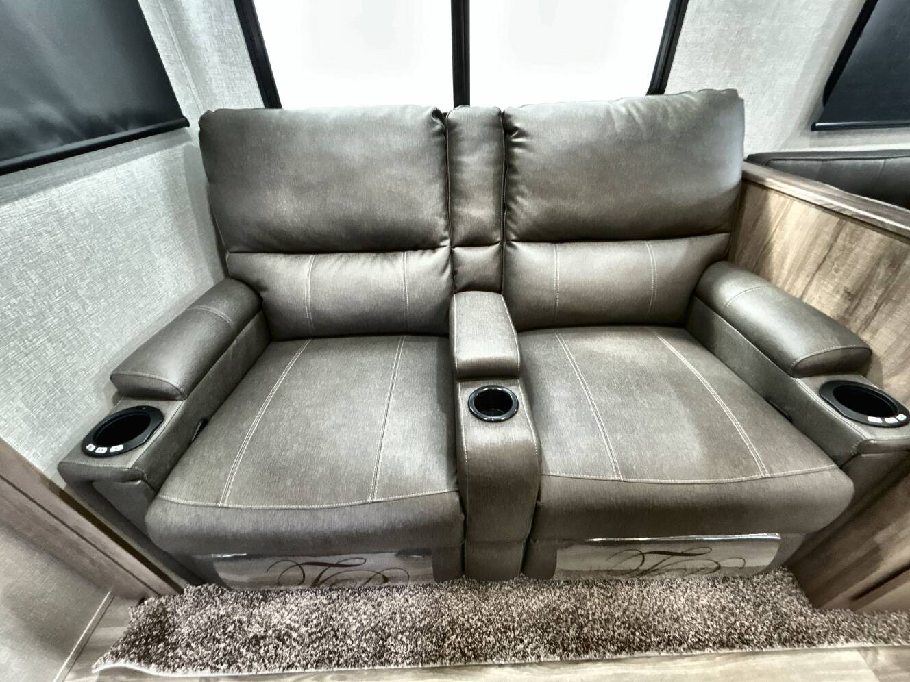 A photo of this 2024 Grand Design IMAGINE 2800BH