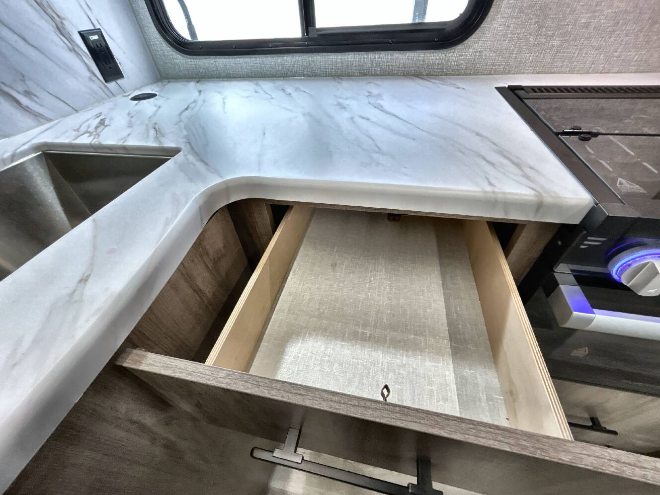 A photo of this 2024 Grand Design IMAGINE 2800BH