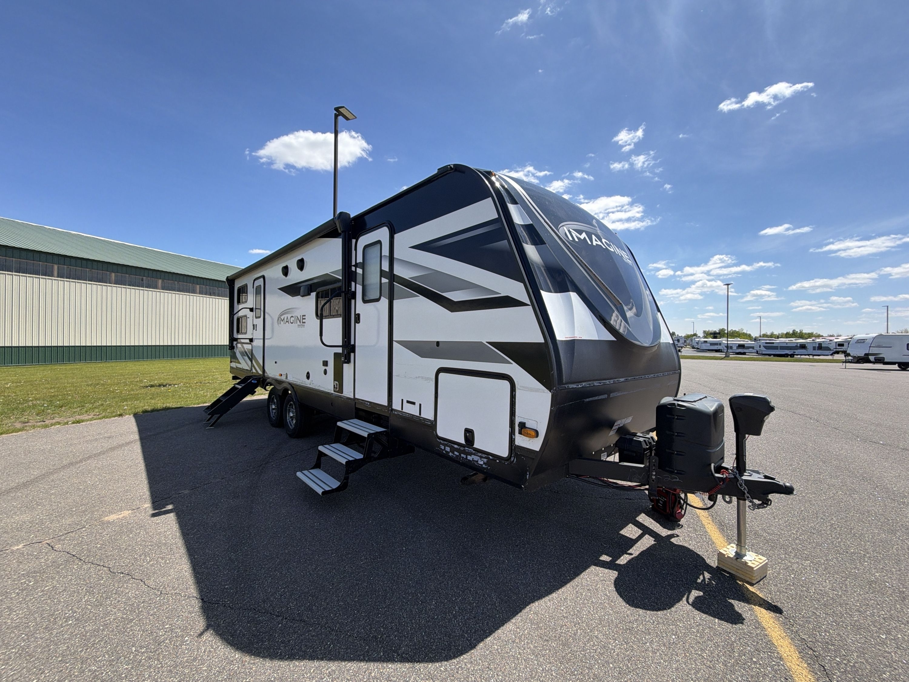 2022 Grand Design IMAGINE 2800BH RV