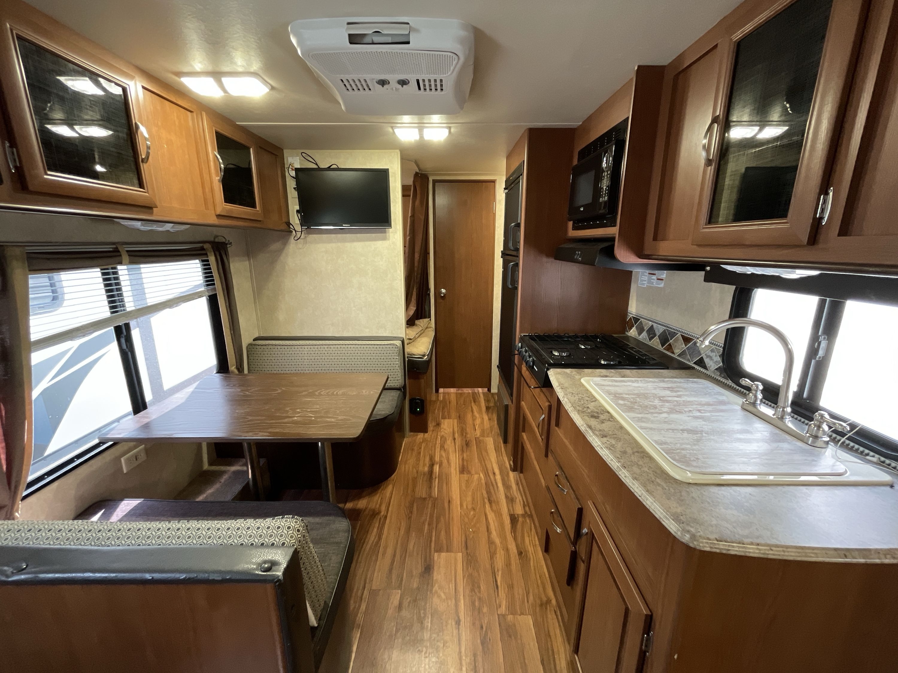 2016 Forest River SALEM CRUISE LITE 261BHXL in cedar falls IA