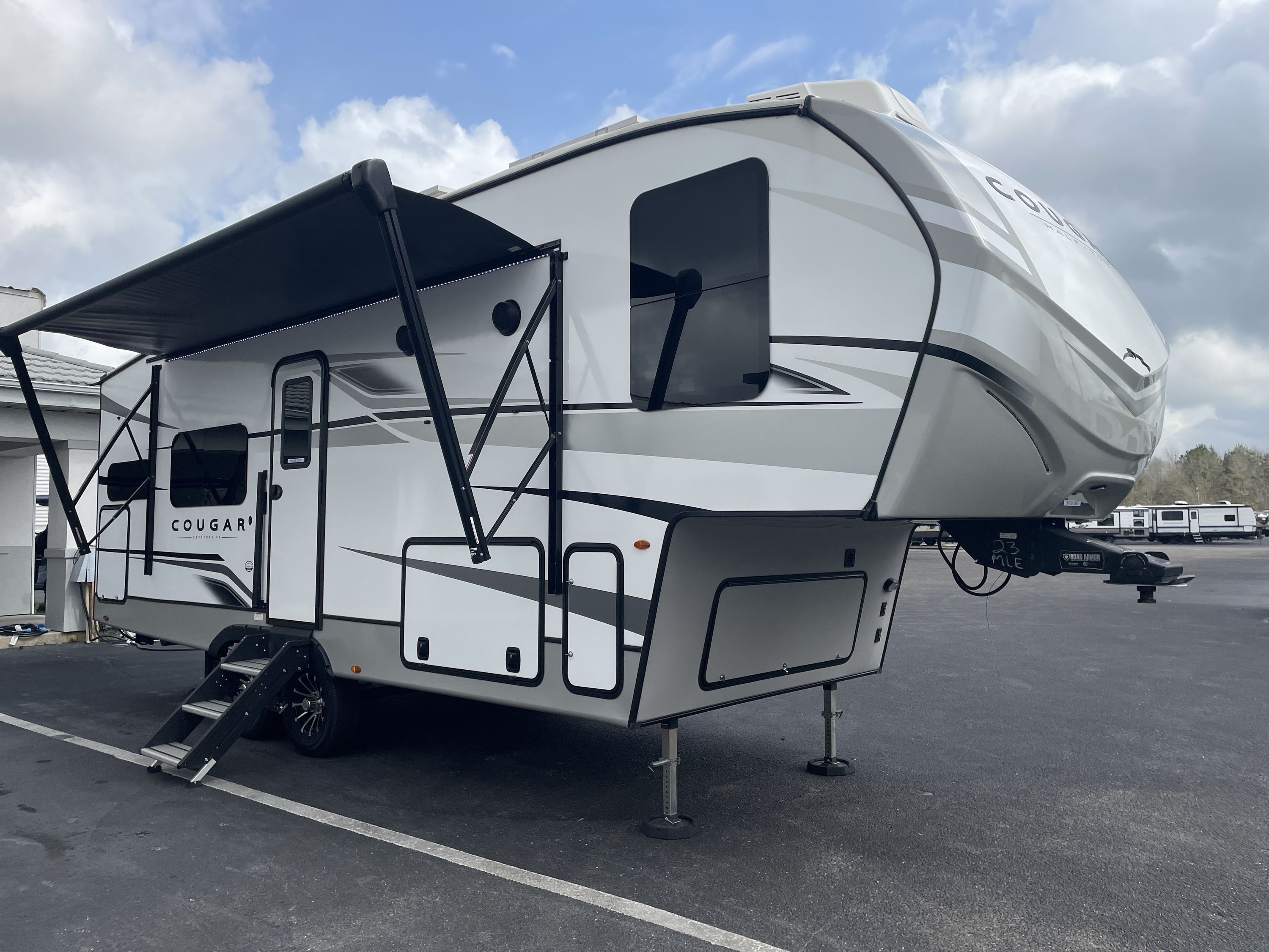 2023 Keystone COUGAR 23MLE RV