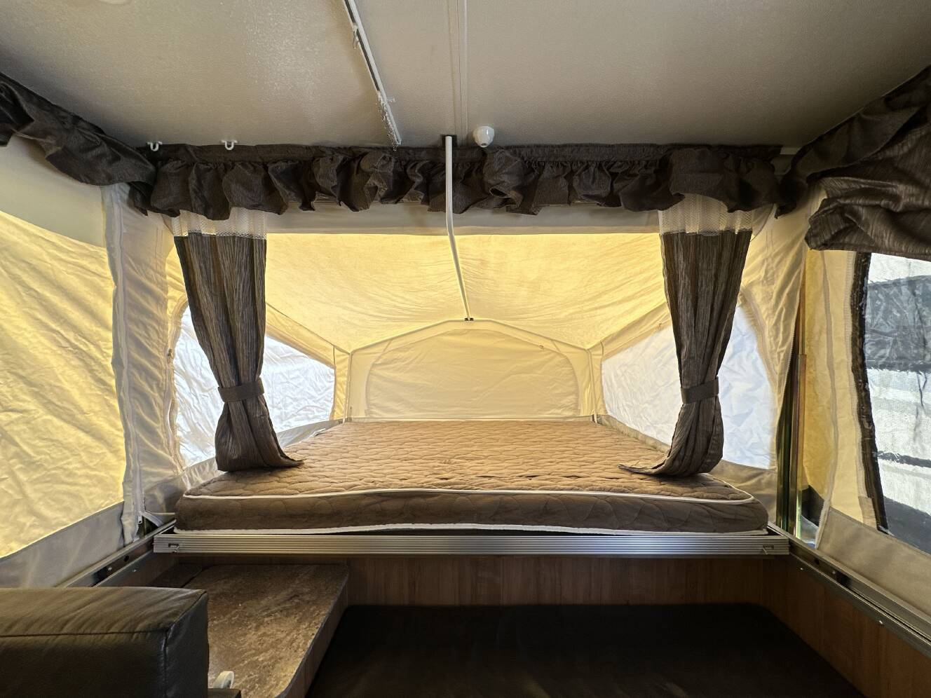 A photo of this 2019 Forest River ROCKWOOD PREMIER 2514G