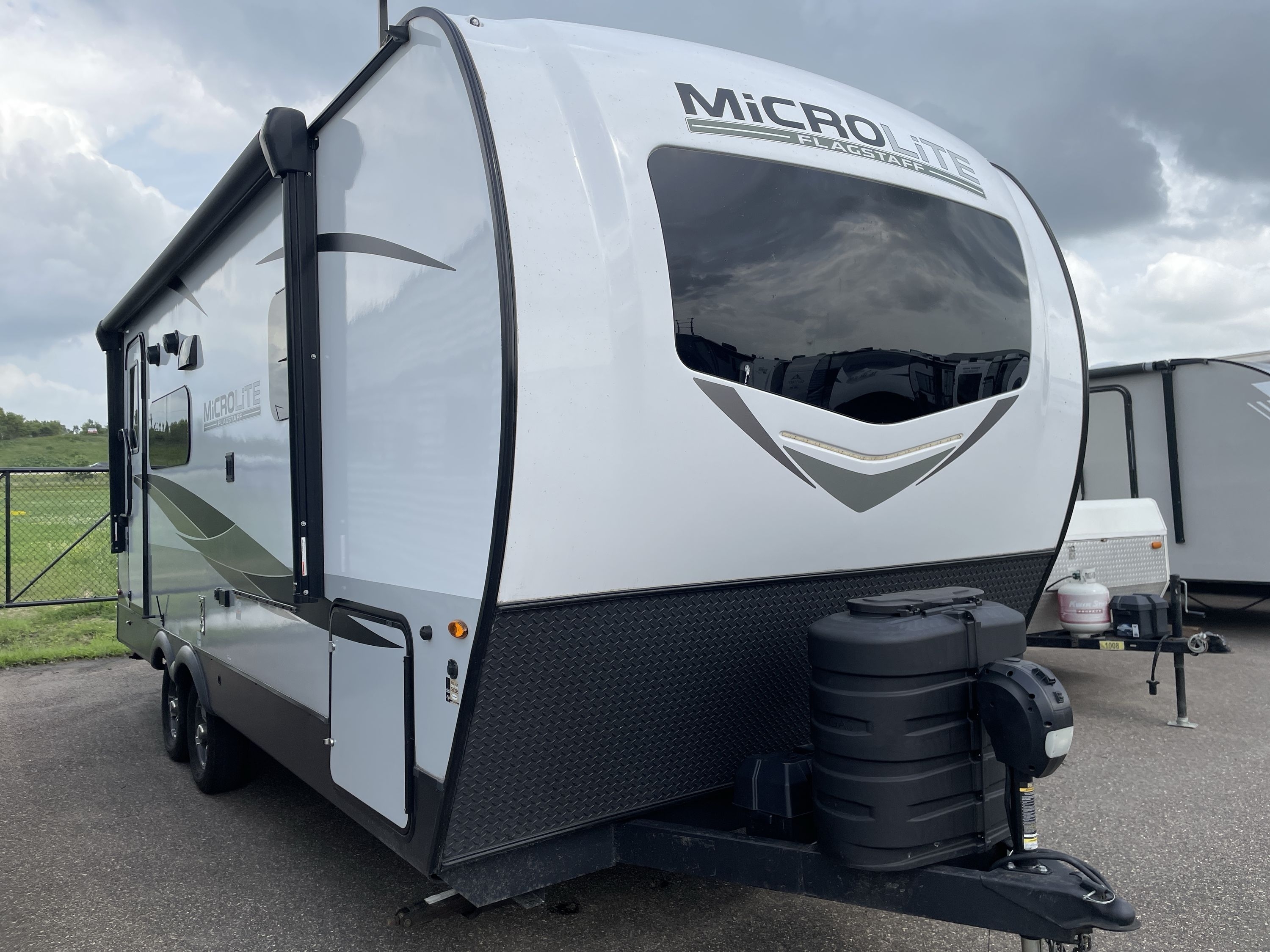 2023 Forest River FLAGSTAFF MICRO LITE 22FBS RV