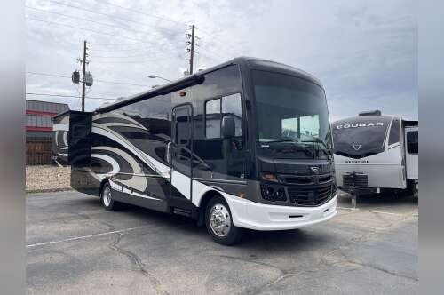 2019 Fleetwood BOUNDER 33C in wheat ridge CO
