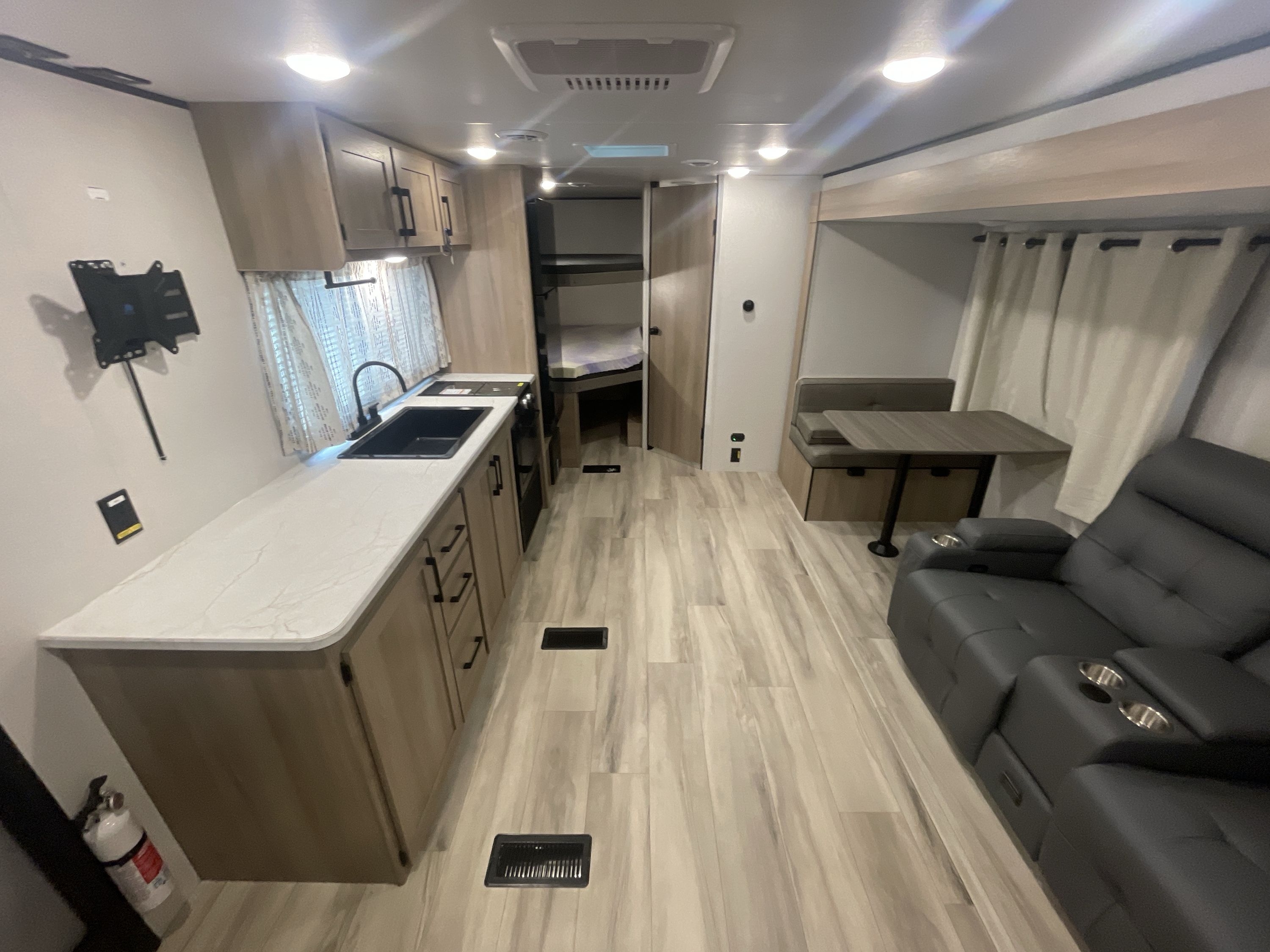 2025 Keystone COLEMAN 25B in menifee CA
