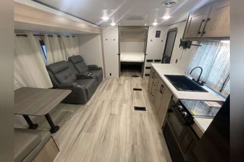 2025 Keystone COLEMAN 25B in menifee CA
