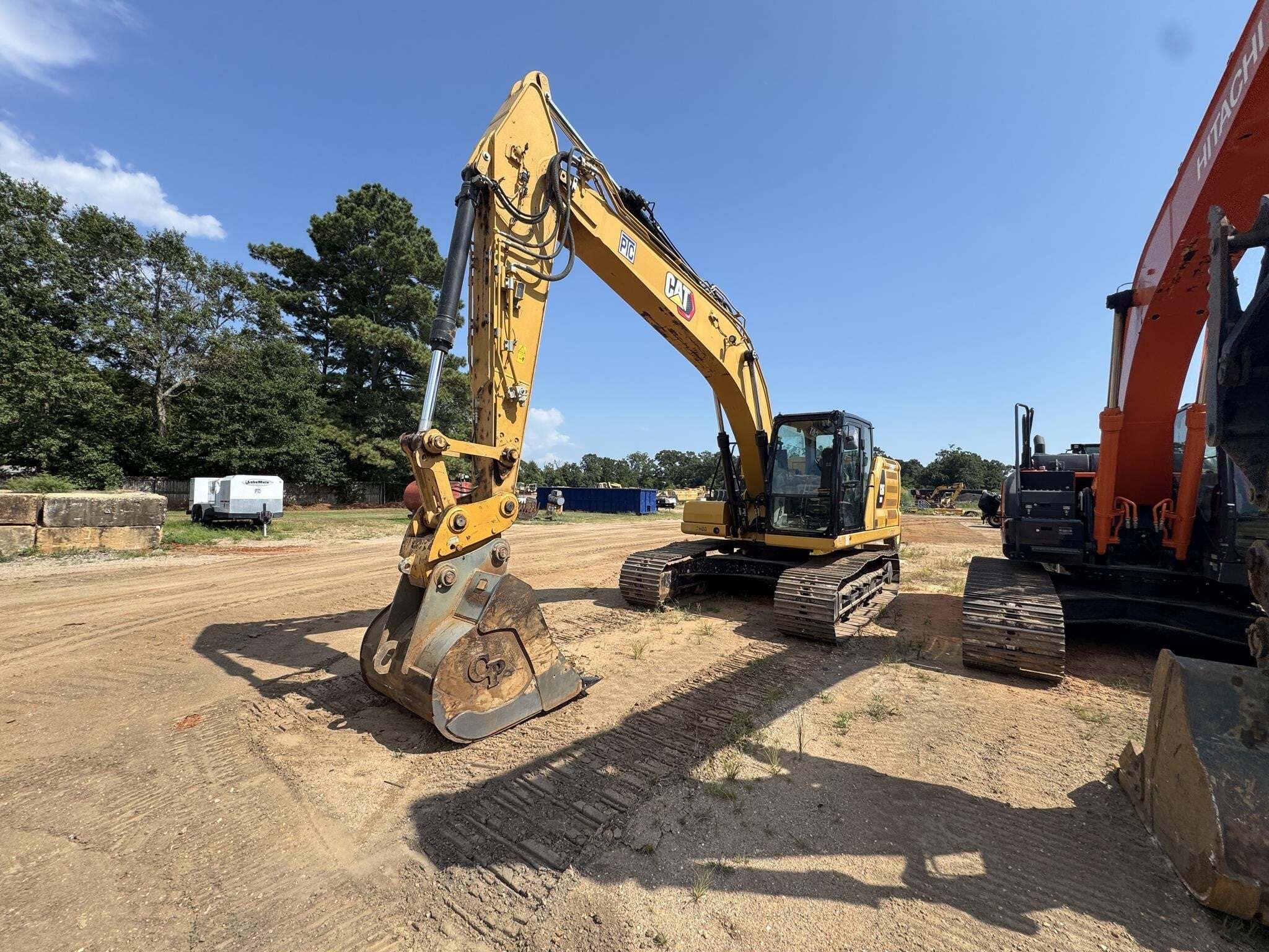 2019 CATERPILLAR 320 in Montrose, AL