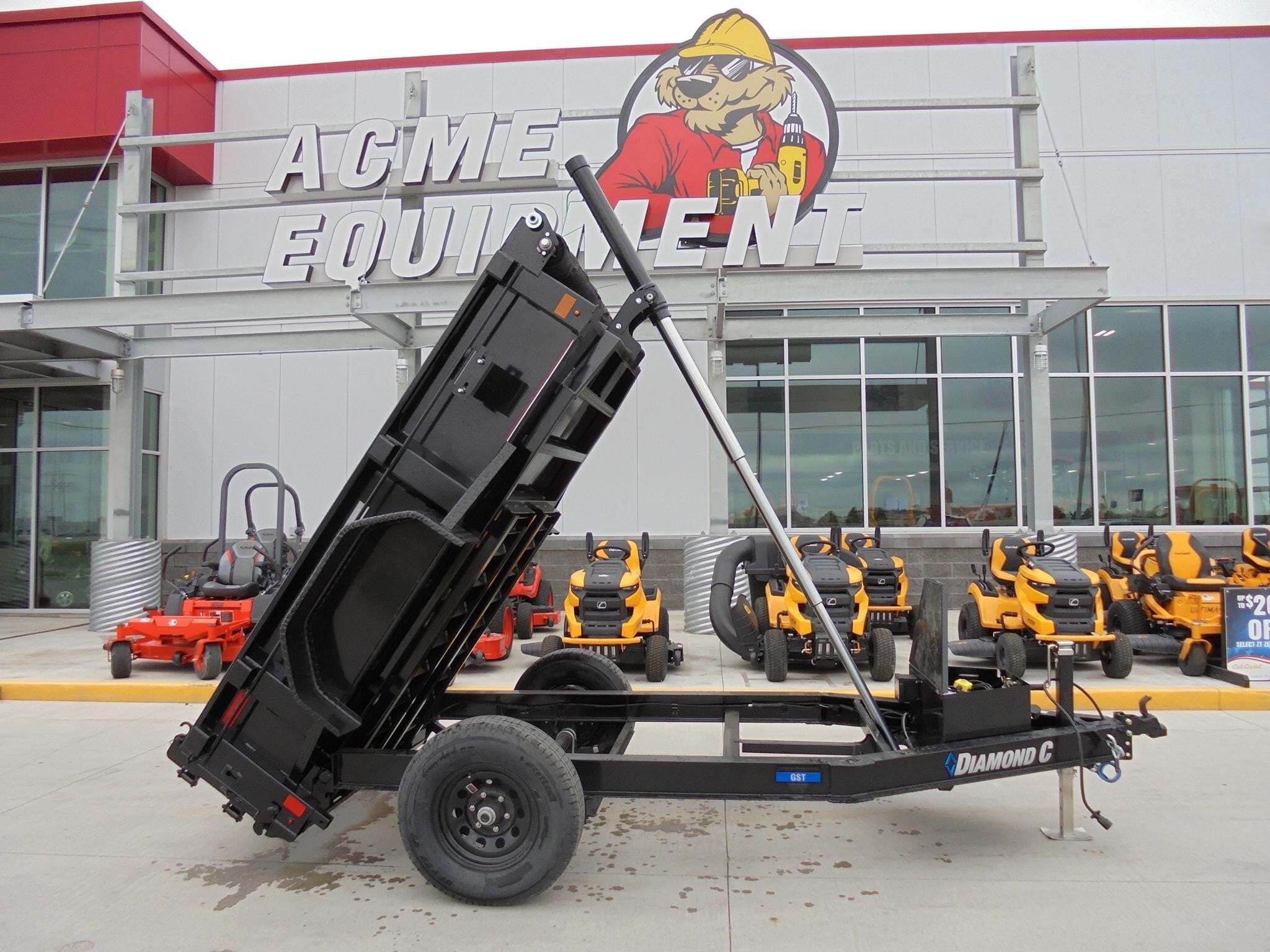 2025 DIAMOND C GST in Fargo, ND