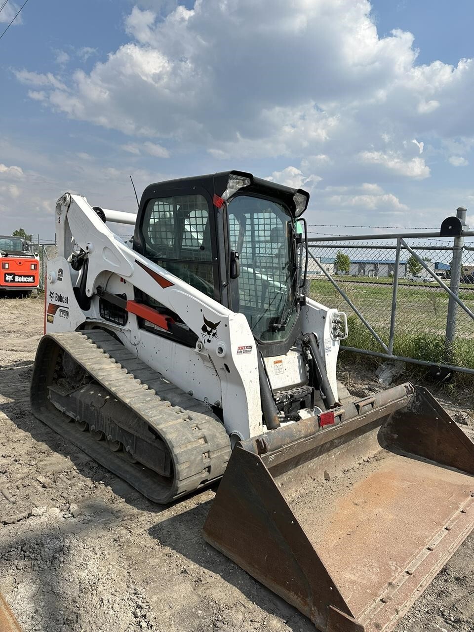 2022 BOBCAT T770 in Fargo, ND