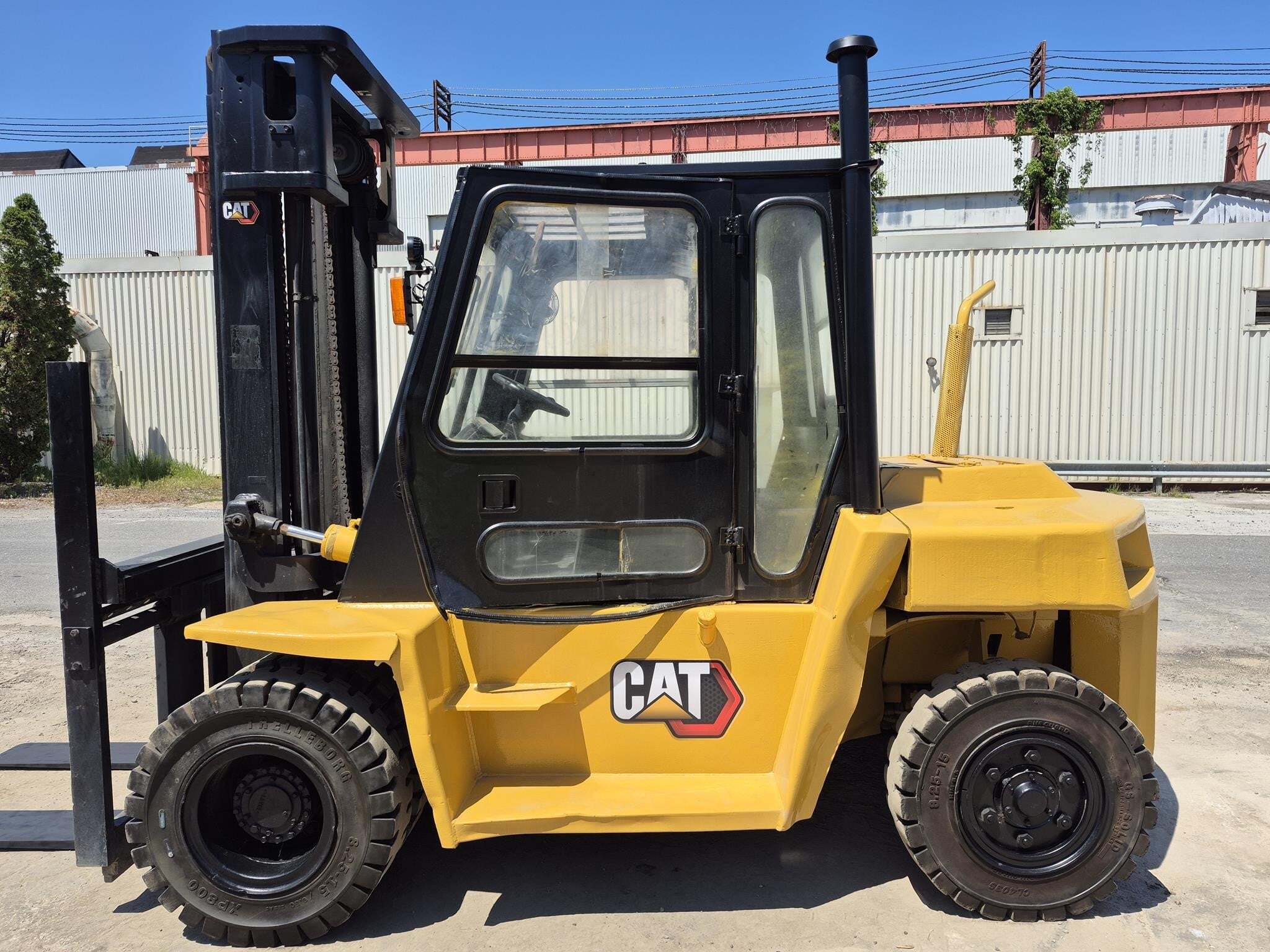 CATERPILLAR DP70 in Essington, PA
