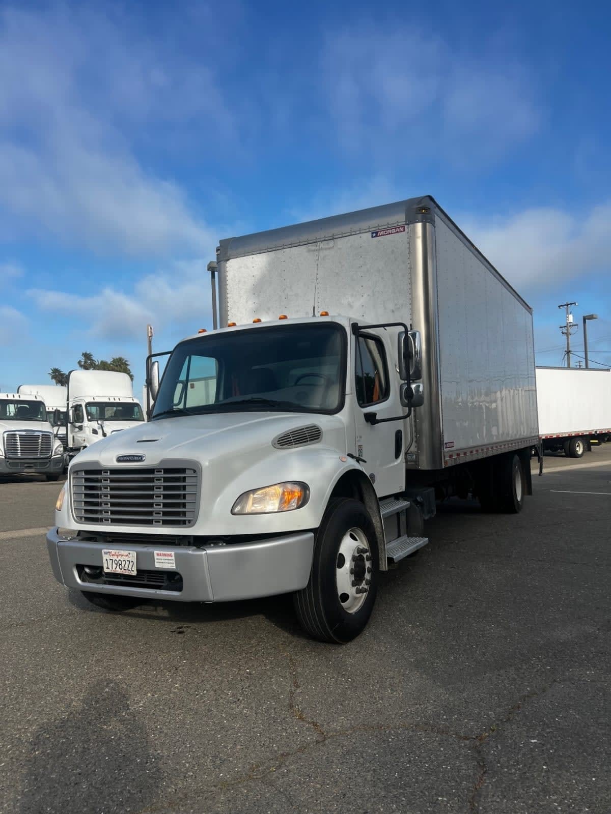 2021 FREIGHTLINER BUSINESS CLASS M2 106 in Santa Fe Springs, CA