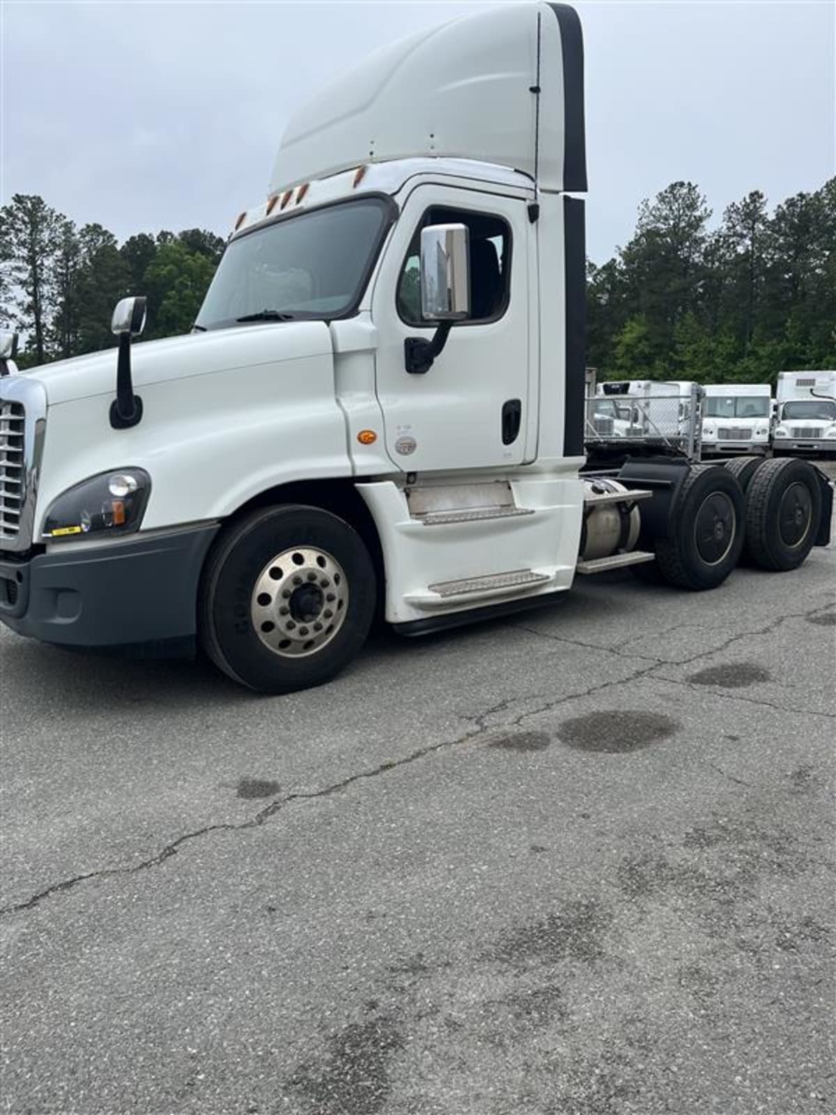 2018 FREIGHTLINER CASCADIA 125 in Richmond, VA