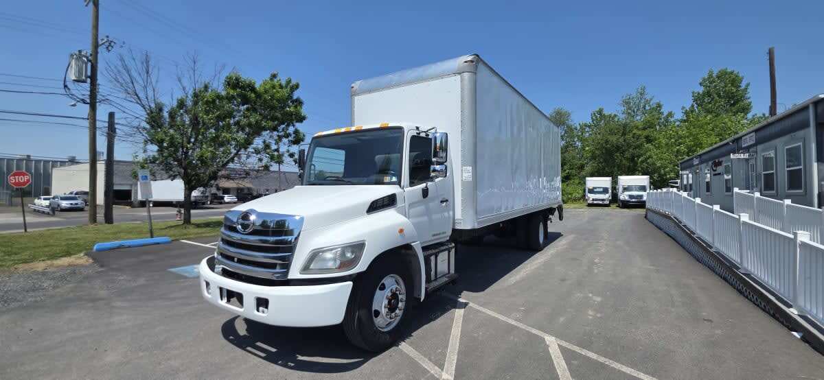 2016 HINO HINO 268 in Bensalem, PA