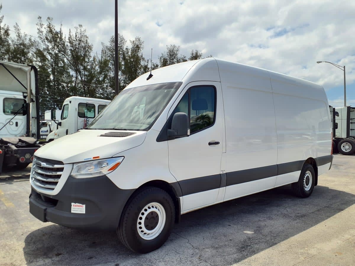 2019 FREIGHTLINER SPRINTER in Miami, FL