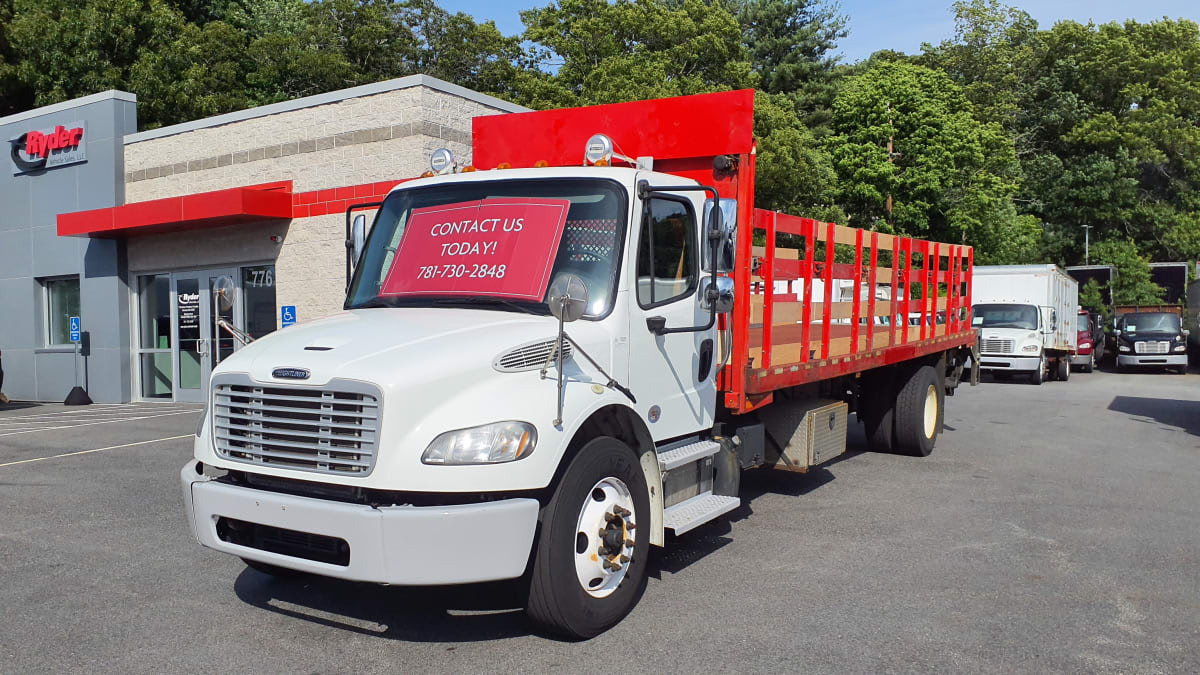2019 FREIGHTLINER BUSINESS CLASS M2 106 in Norwood, MA