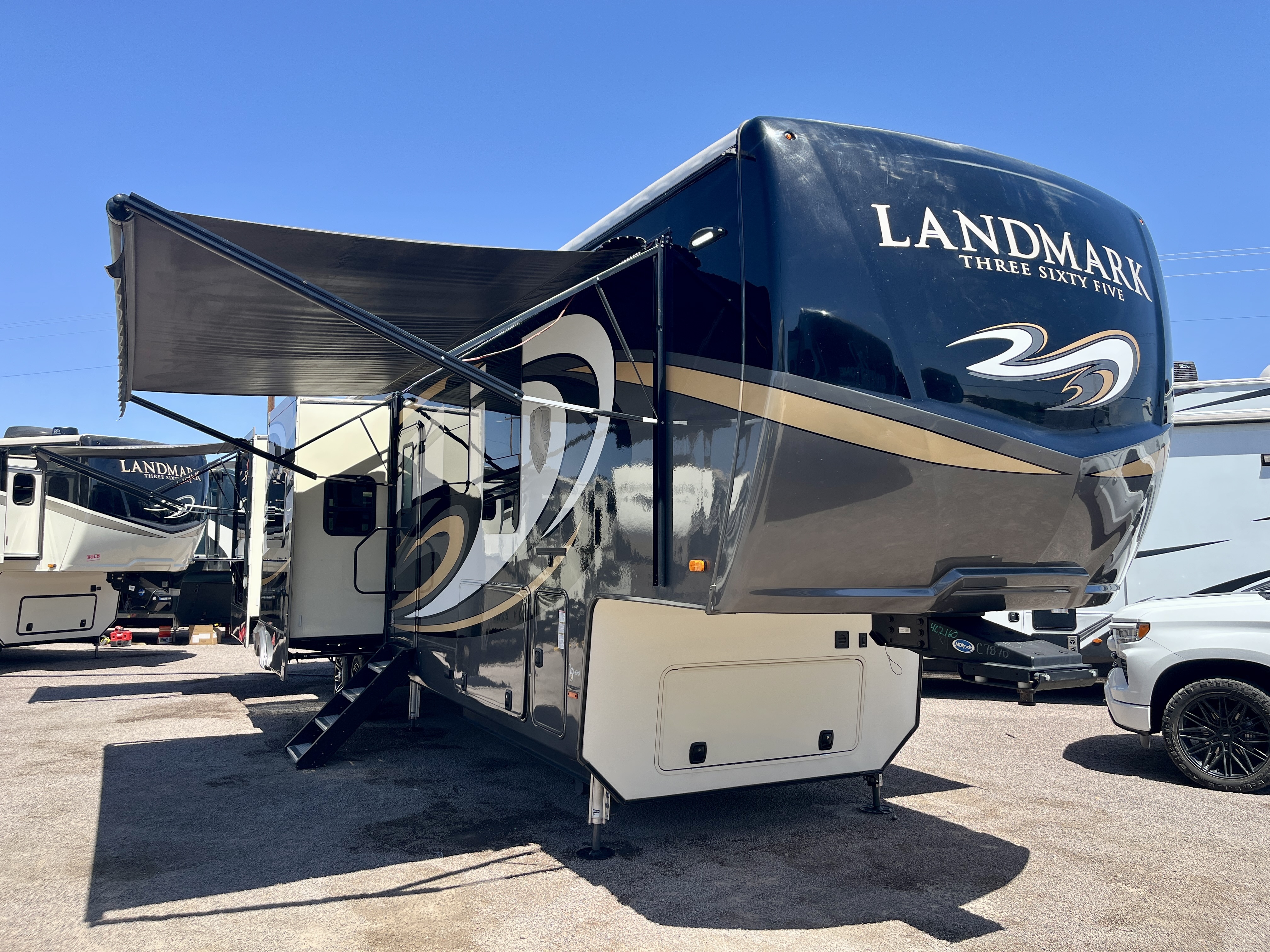 2019 Heartland LANDMARK 365 CONCORD in mesa AZ