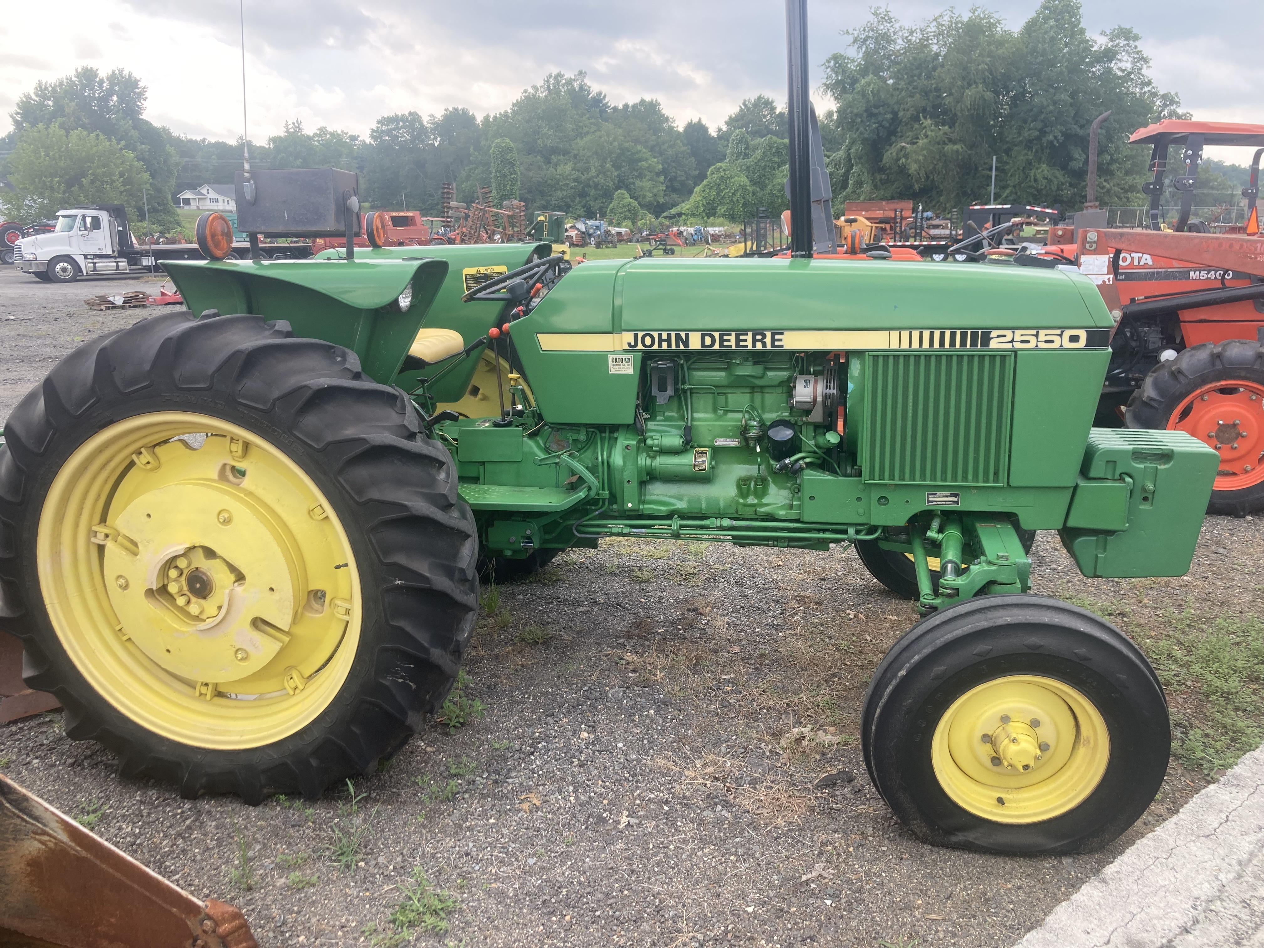 1983 JOHN DEERE 2550 in Mt. Airy, NC