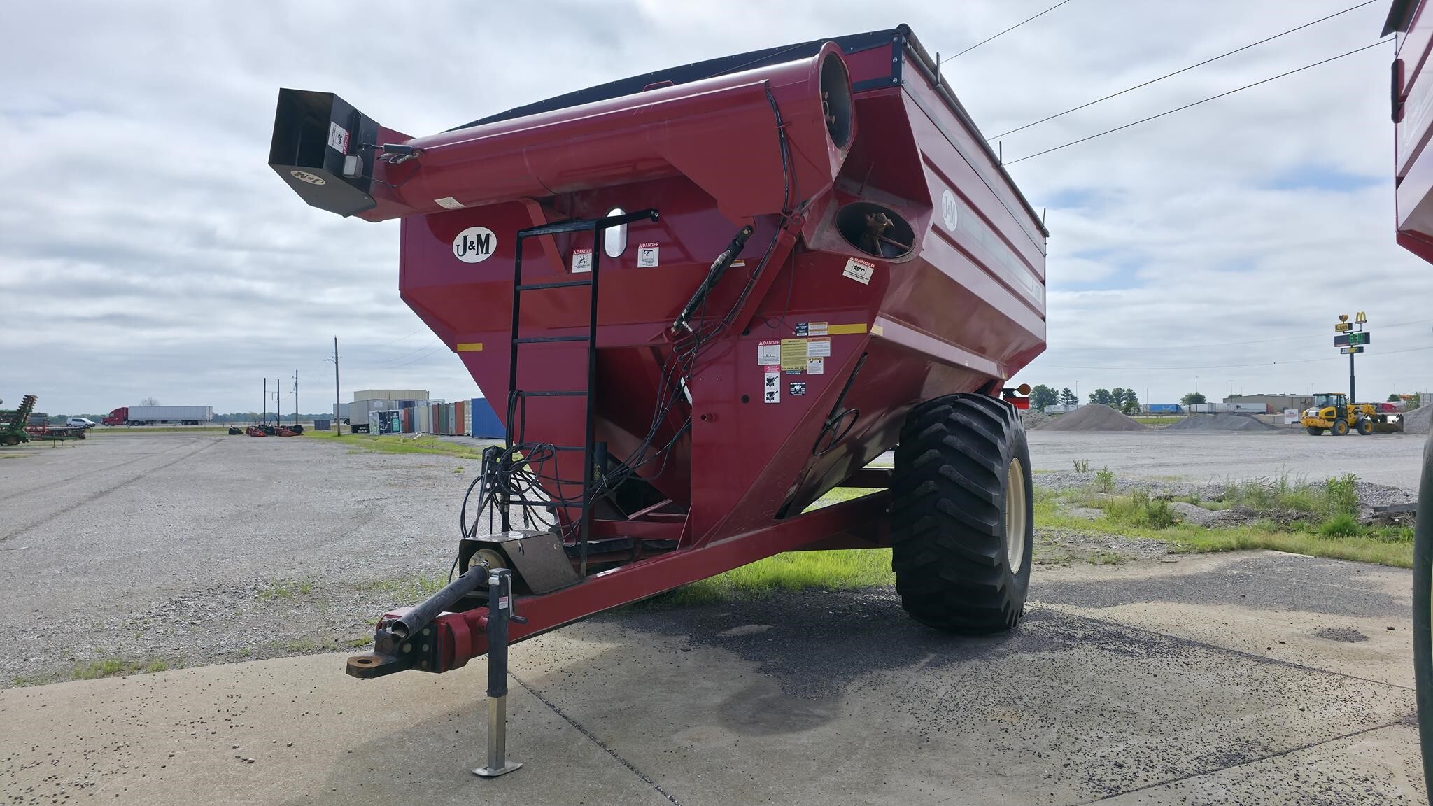 2013 J&M 875-18 in Hamel, IL