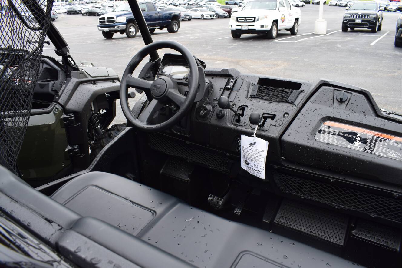 A photo of this 2026 Honda PIONEER 700-4 DELUXE Deluxe