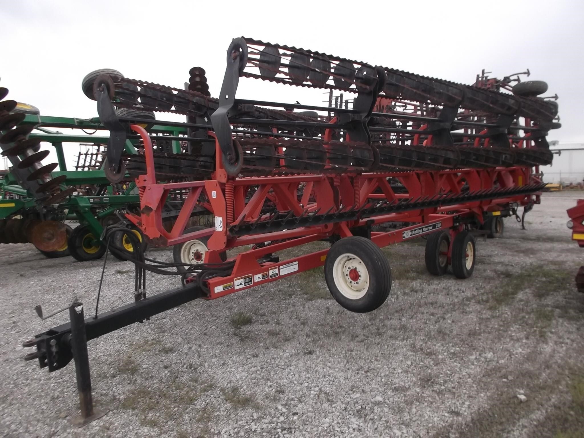 UNVERFERTH ROLLING HARROW 230 in Hamel, IL