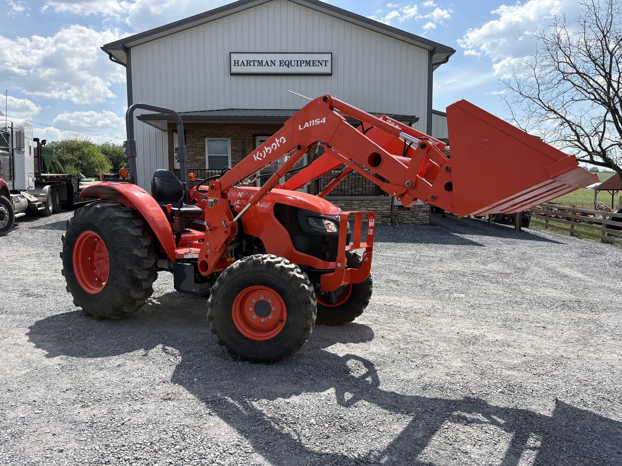 2021 KUBOTA M5660SUD in Linville, VA