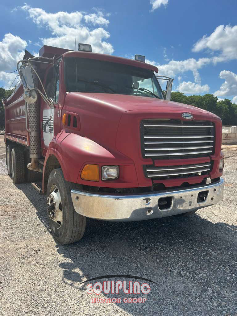 2000 STERLING LT in Sharpsburg, GA