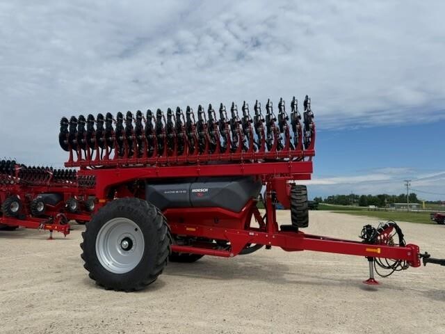 2026 HORSCH AVATAR 40SD in Charles City, IA