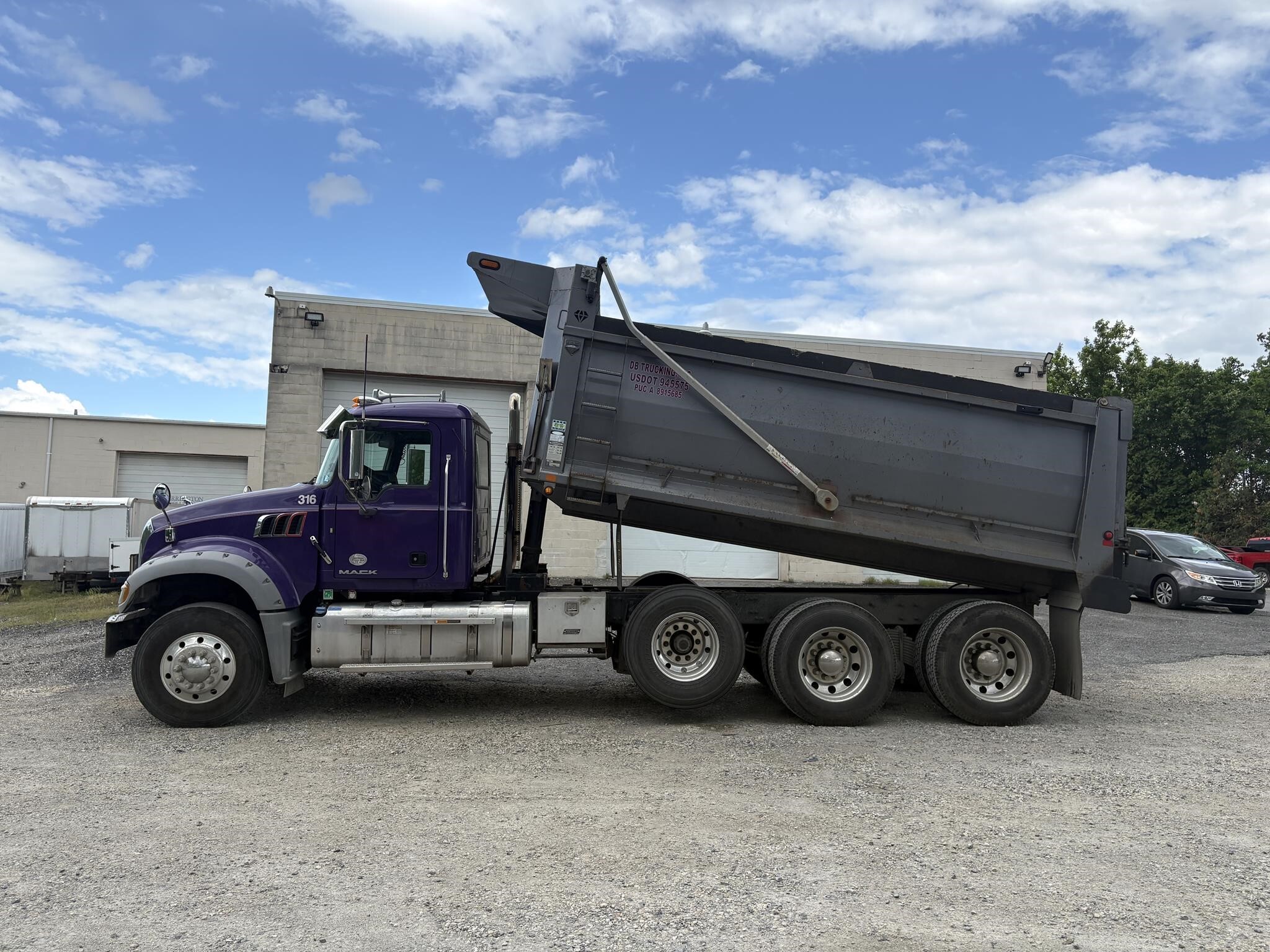 2018 MACK GRANITE GU713 in Warrington, PA
