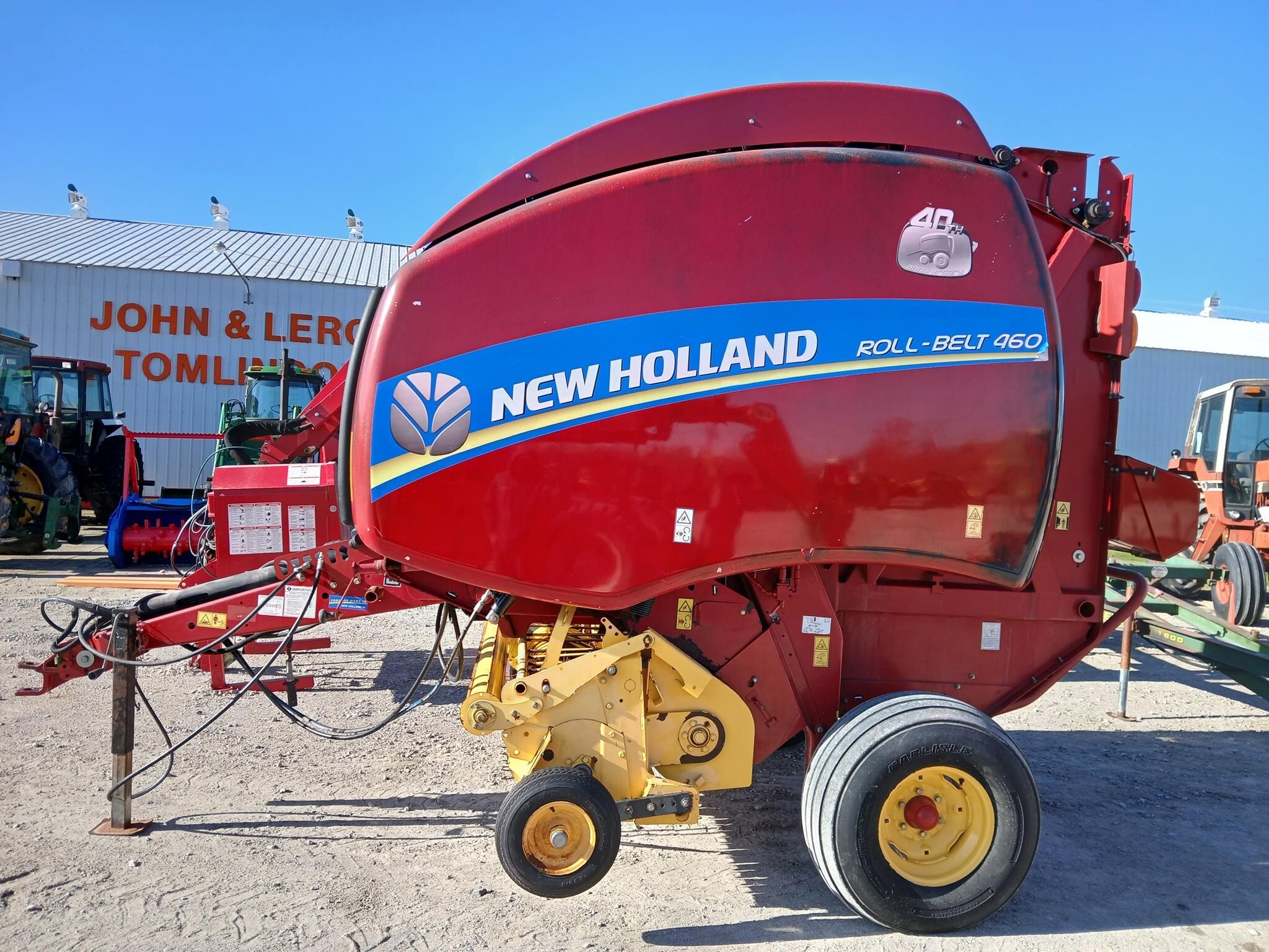 2015 NEW HOLLAND ROLL-BELT 460 in Marlette, MI