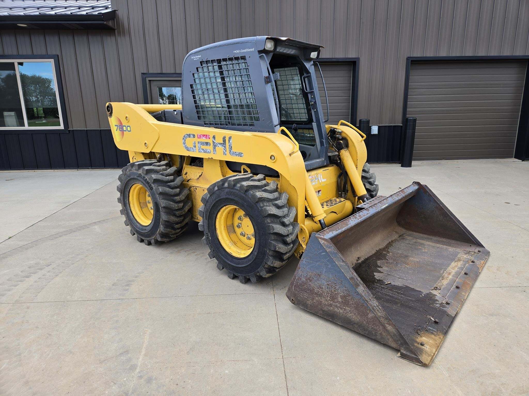 2003 GEHL 7600 in Gary, SD