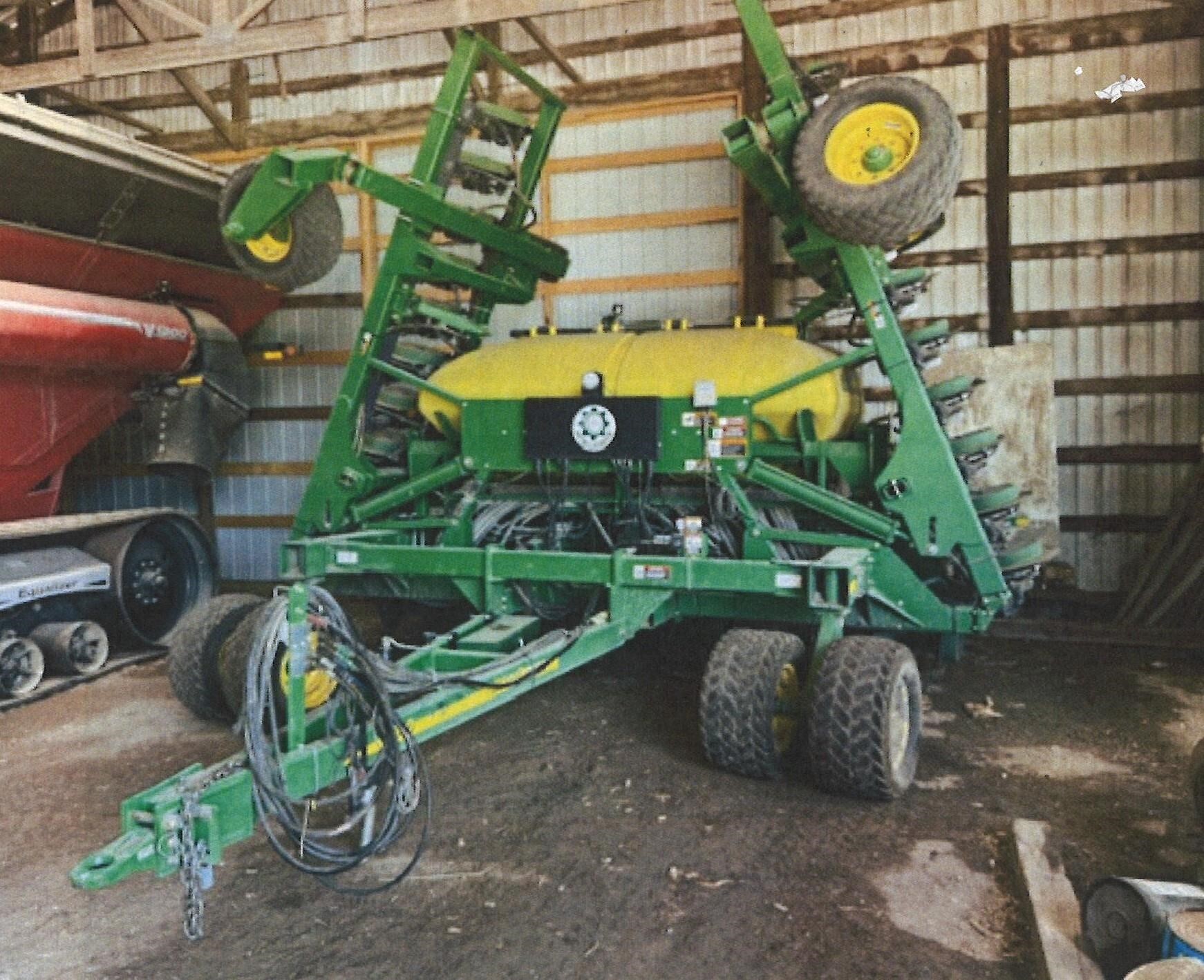2009 JOHN DEERE 1990CCS in Charles City, IA