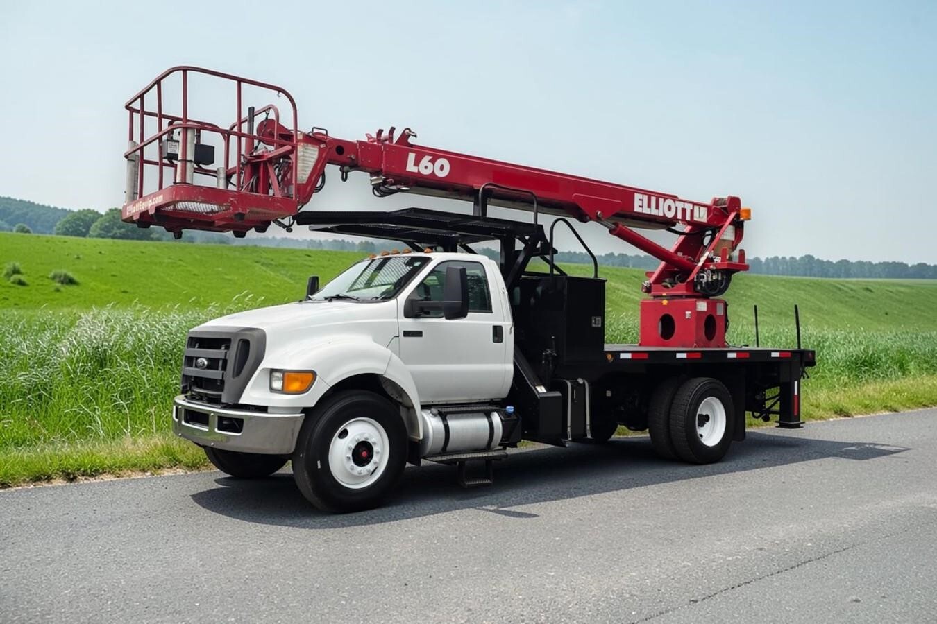 2014 ELLIOTT L60R in Hatfield, PA