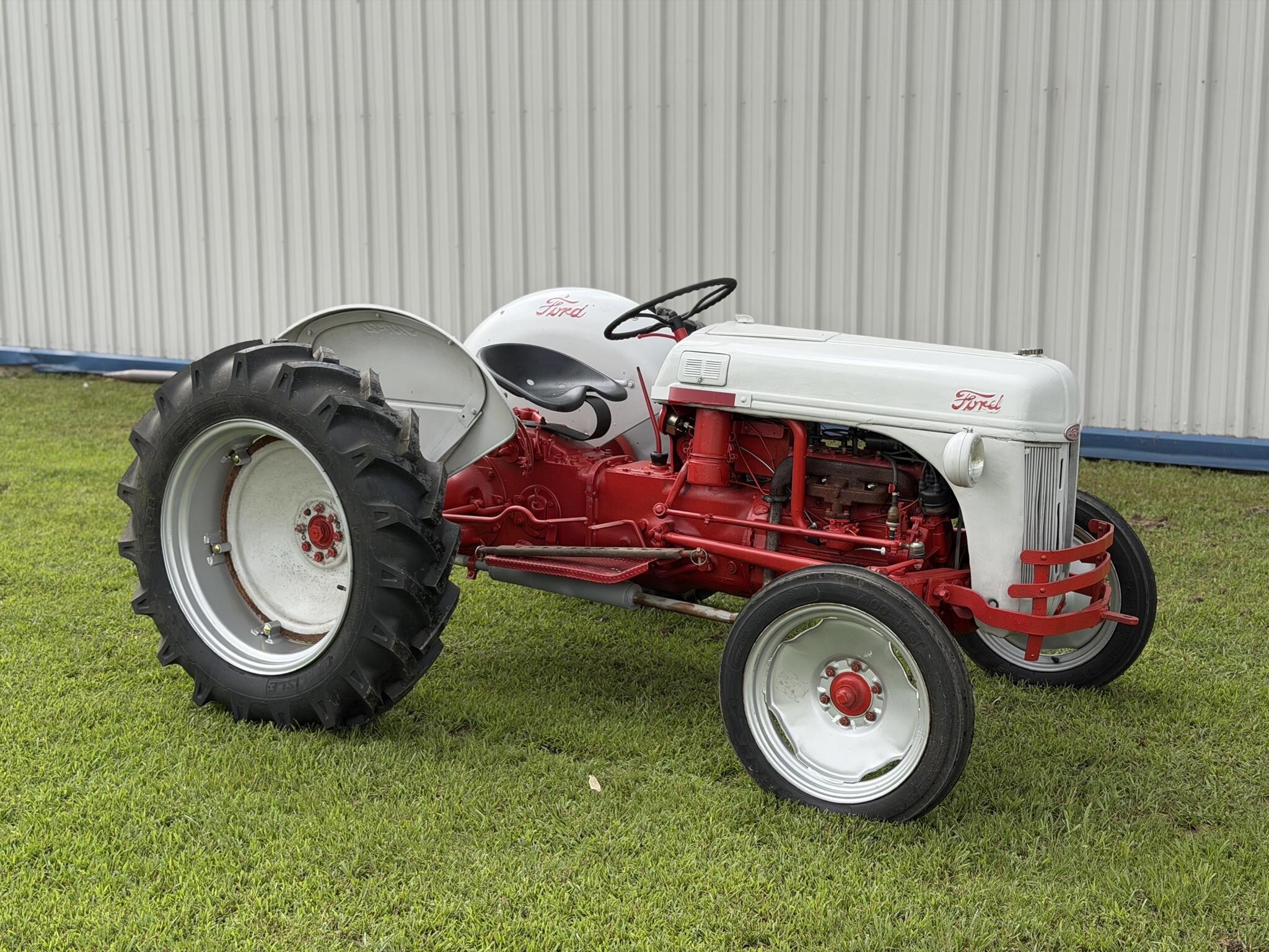 1949 FORD 8N in Jamestown, TN