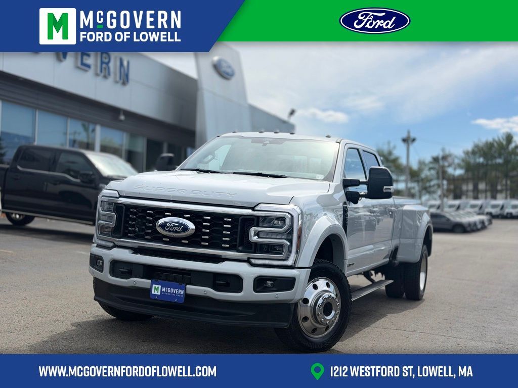 2025 FORD F450 in Lowell, MA