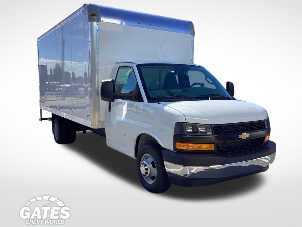 2026 CHEVROLET Express 3500 in Mishawaka, IN