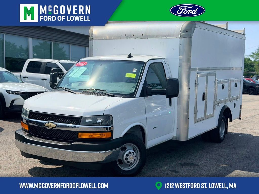 2022 CHEVROLET Express 3500 in Lowell, MA