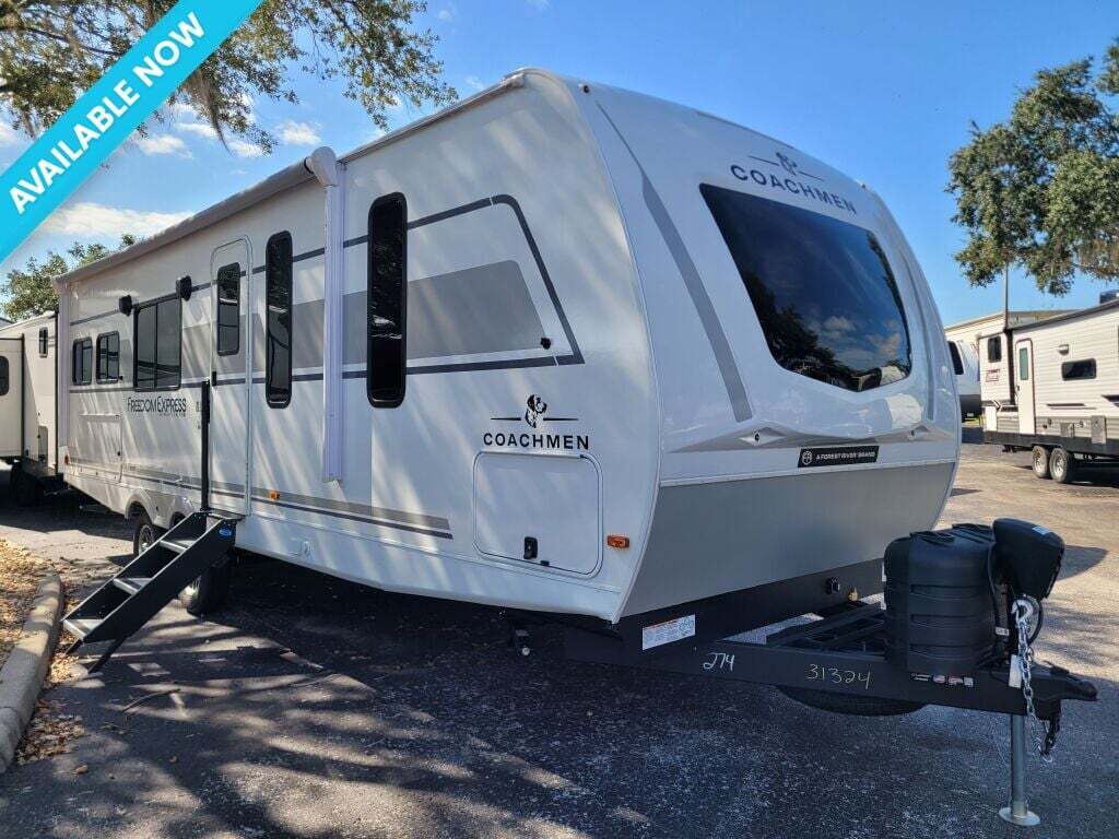 2026 Coachmen Freedom Express Ultra-Lite 274RKS in winter garden FL