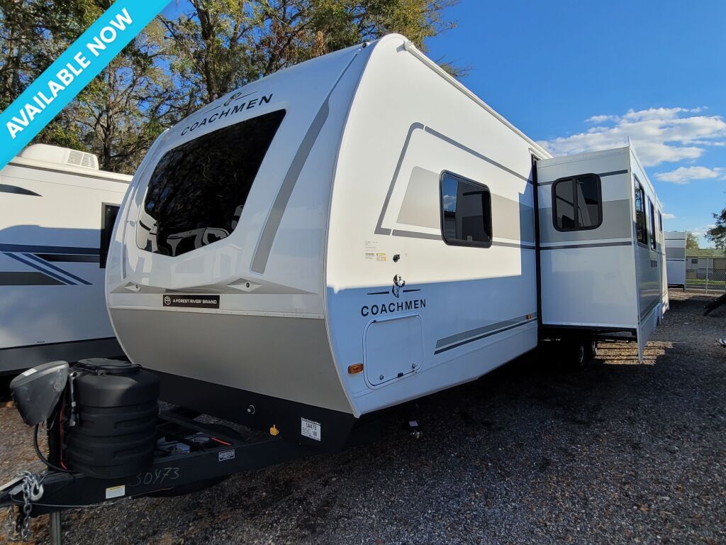 2025 Coachmen Freedom Express Ultra-Lite 320BHDS in winter garden FL