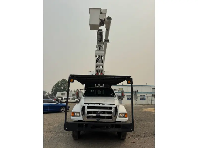 2015 FORD F750