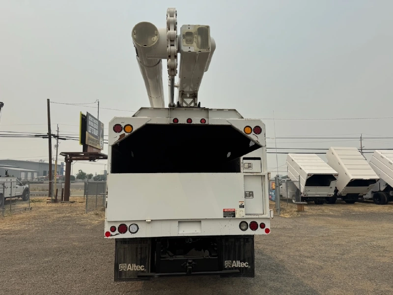 2015 FORD F750