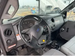 2015 FORD F750