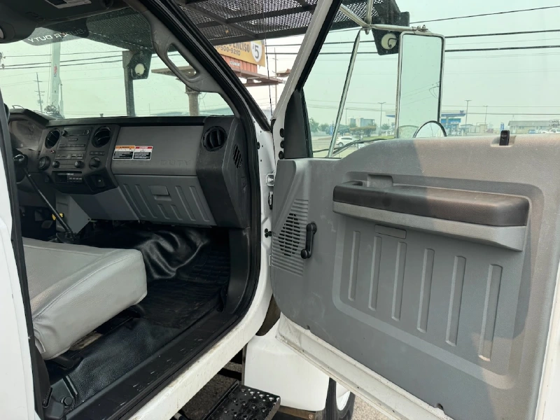 2015 FORD F750