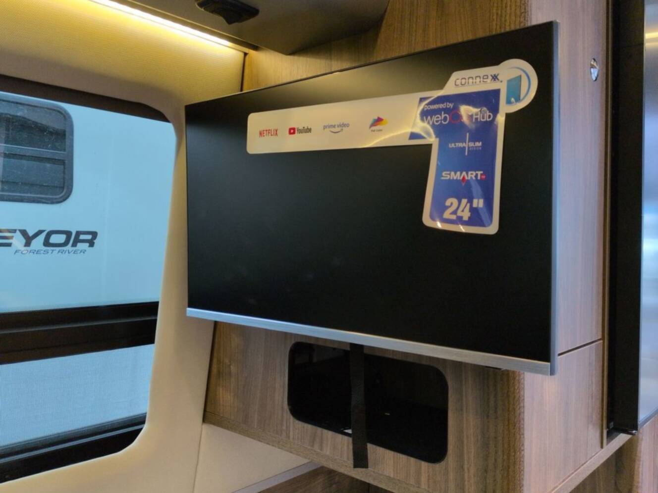 A photo of this 2026 Airstream Interstate 19