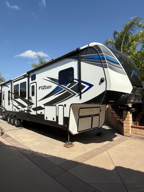 2020 Keystone FUZION 419 RV