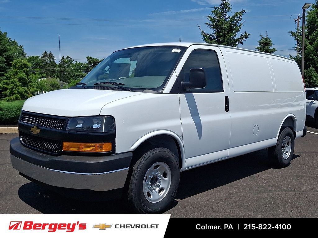 2026 CHEVROLET Express 2500 in Colmar, PA