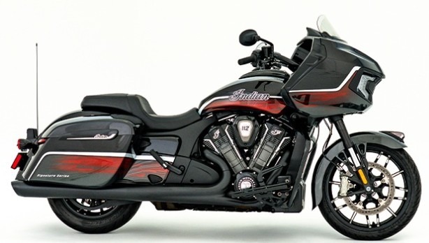 2026 Indian Motorcycle Challenger Signature Series BASE in Madison, WI